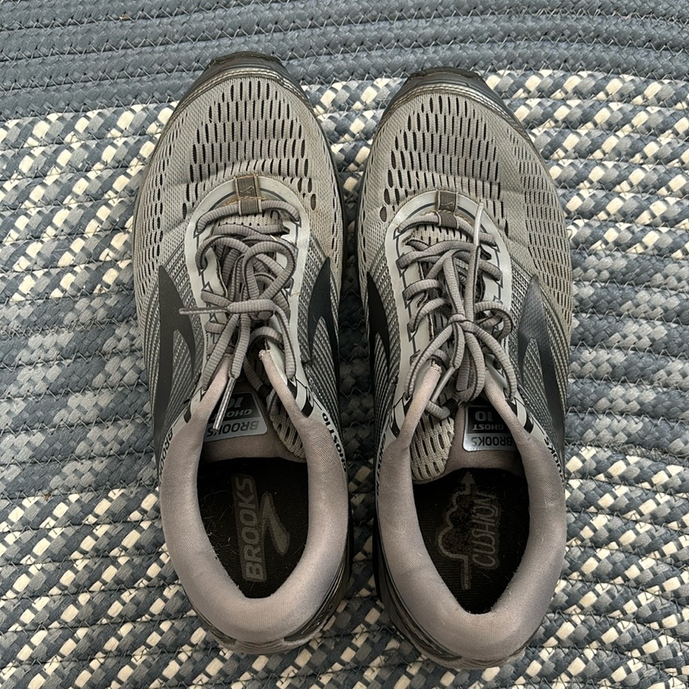 Brooks Ghost 10 sz 11.5 Running Shoes